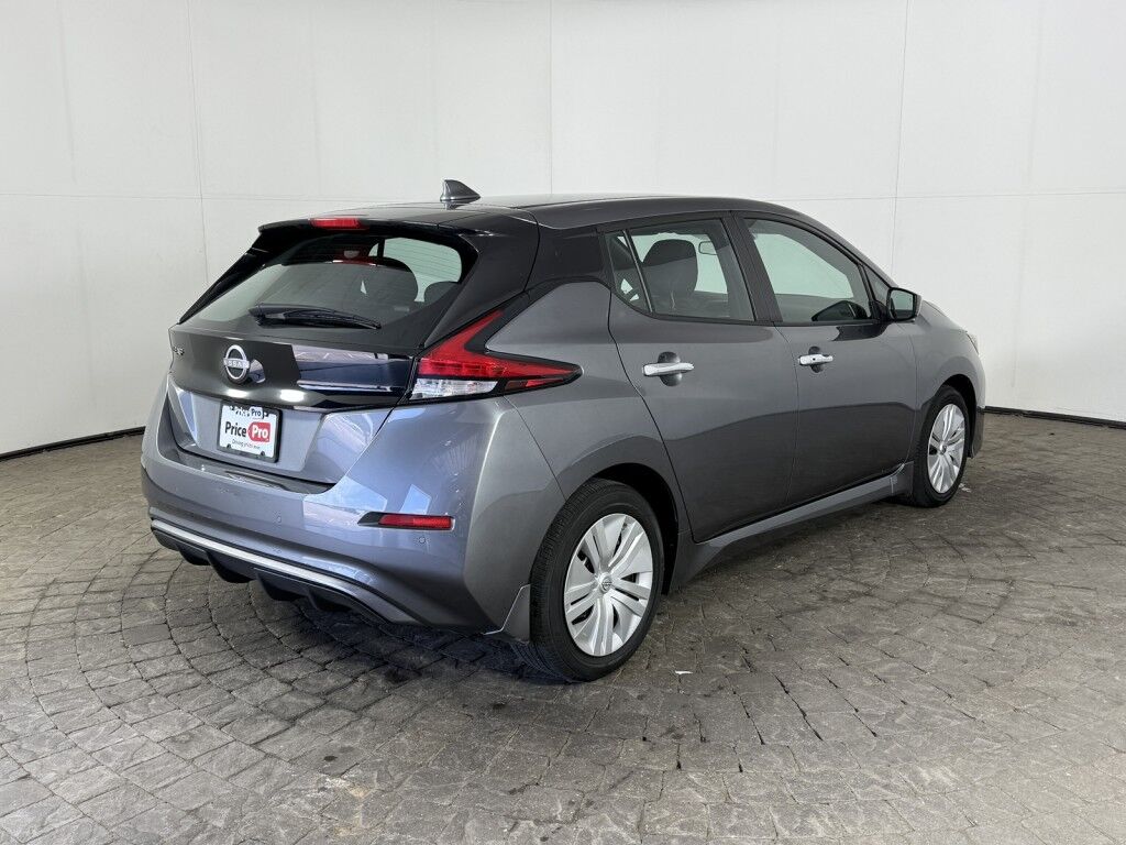 2023 Nissan LEAF S Maumee OH
