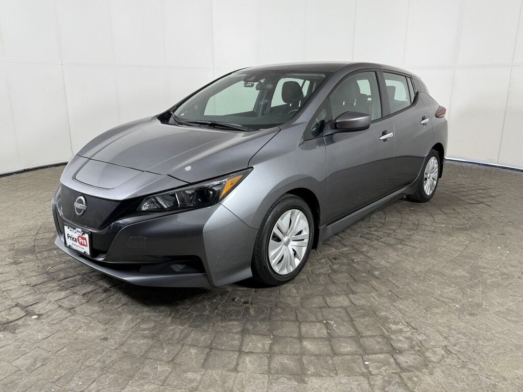 2023 Nissan LEAF S Maumee OH