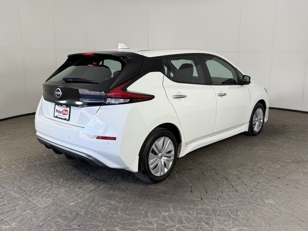 2023 Nissan LEAF S Maumee OH