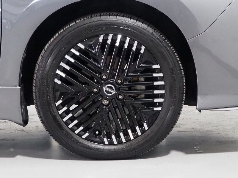 2023 Nissan LEAF SV PLUS *PROPILOT ASSIST, NAVIGATION, 360 VIEW CAMERAS, SAFETY ALERTS, ADAPTIVE CRUISE, HEATED SEATS/STEERING WHEEL, QUICK CHARGE, BLACK ALLOY WHEELS, APPLE CARPLAY Round Rock TX