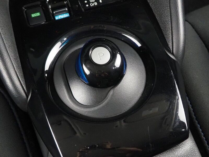 2023 Nissan LEAF SV PLUS *PROPILOT ASSIST, NAVIGATION, 360 VIEW CAMERAS, SAFETY ALERTS, ADAPTIVE CRUISE, HEATED SEATS/STEERING WHEEL, QUICK CHARGE, BLACK ALLOY WHEELS, APPLE CARPLAY Round Rock TX