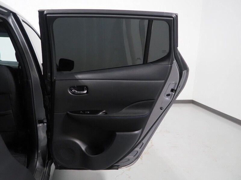 2023 Nissan LEAF SV PLUS *PROPILOT ASSIST, NAVIGATION, 360 VIEW CAMERAS, SAFETY ALERTS, ADAPTIVE CRUISE, HEATED SEATS/STEERING WHEEL, QUICK CHARGE, BLACK ALLOY WHEELS, APPLE CARPLAY Round Rock TX