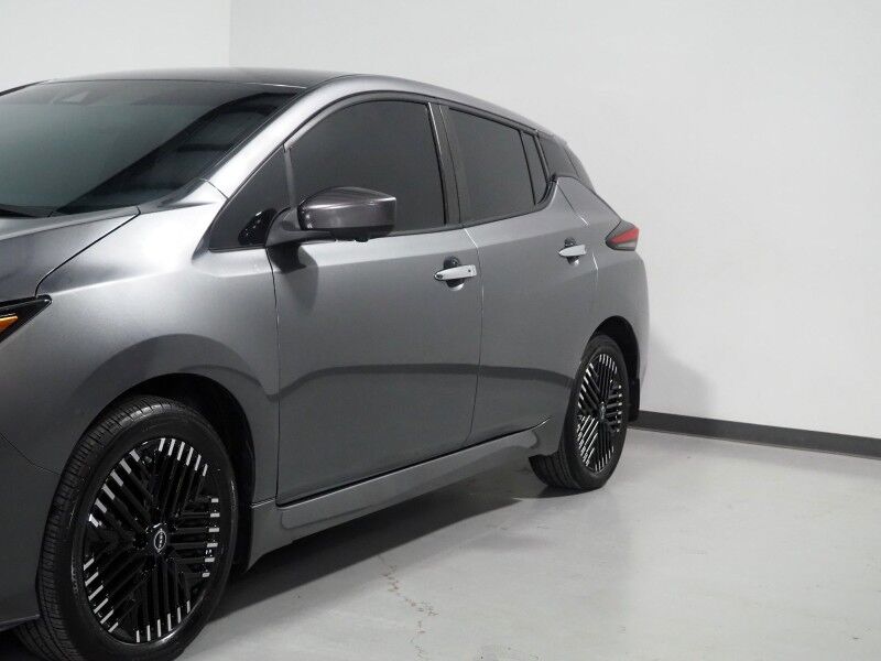 2023 Nissan LEAF SV PLUS *PROPILOT ASSIST, NAVIGATION, 360 VIEW CAMERAS, SAFETY ALERTS, ADAPTIVE CRUISE, HEATED SEATS/STEERING WHEEL, QUICK CHARGE, BLACK ALLOY WHEELS, APPLE CARPLAY Round Rock TX