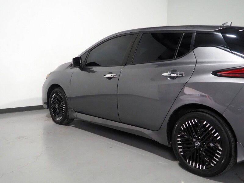 2023 Nissan LEAF SV PLUS *PROPILOT ASSIST, NAVIGATION, 360 VIEW CAMERAS, SAFETY ALERTS, ADAPTIVE CRUISE, HEATED SEATS/STEERING WHEEL, QUICK CHARGE, BLACK ALLOY WHEELS, APPLE CARPLAY Round Rock TX