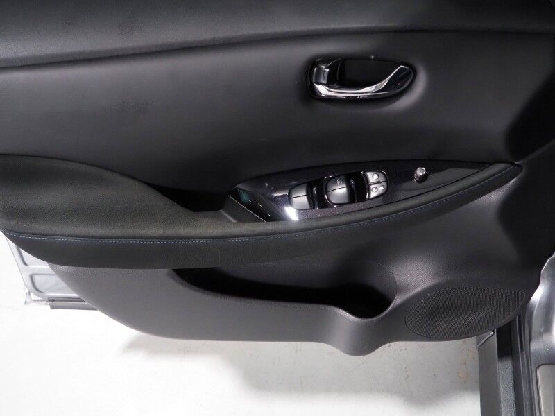 2023 Nissan LEAF SV PLUS *PROPILOT ASSIST, NAVIGATION, 360 VIEW CAMERAS, SAFETY ALERTS, ADAPTIVE CRUISE, HEATED SEATS/STEERING WHEEL, QUICK CHARGE, BLACK ALLOY WHEELS, APPLE CARPLAY Round Rock TX