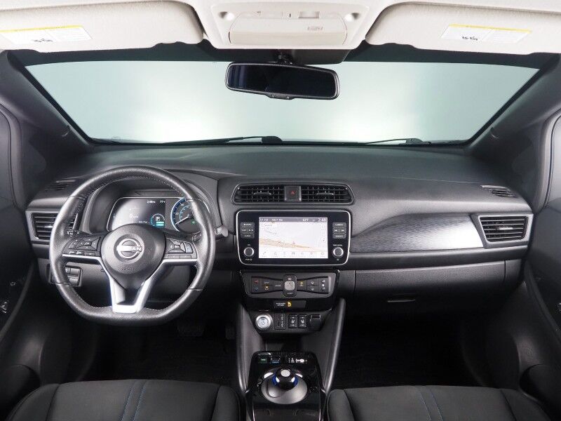2023 Nissan LEAF SV PLUS *PROPILOT ASSIST, NAVIGATION, 360 VIEW CAMERAS, SAFETY ALERTS, ADAPTIVE CRUISE, HEATED SEATS/STEERING WHEEL, QUICK CHARGE, BLACK ALLOY WHEELS, APPLE CARPLAY