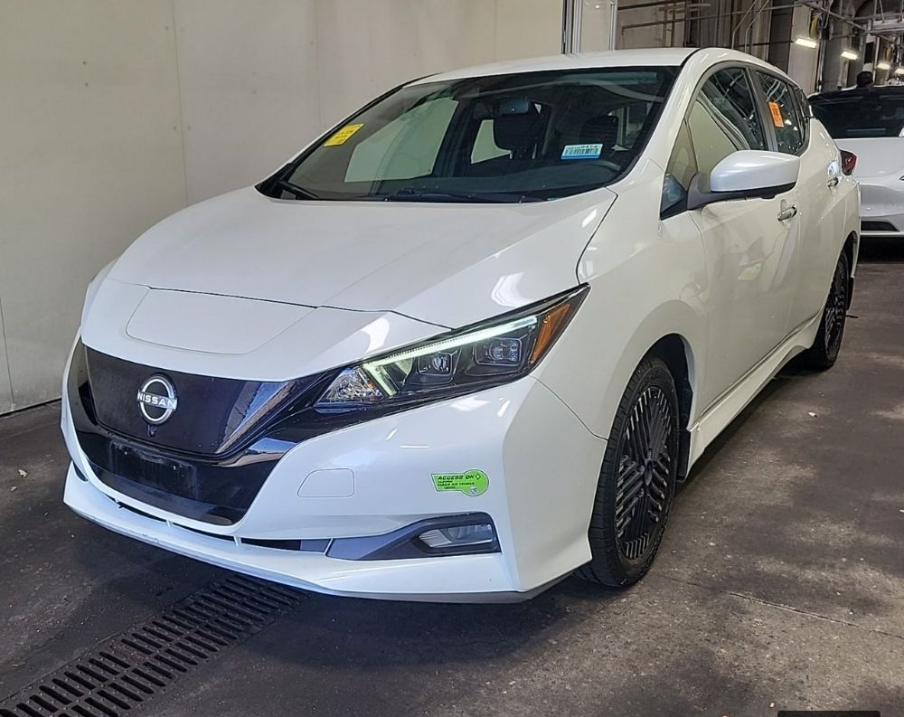 2023 Nissan Leaf SV Plus