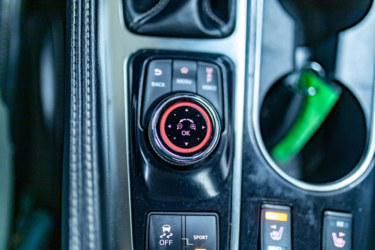 2023 Nissan Maxima SL Leather Roof Nav BCam Red Deer AB