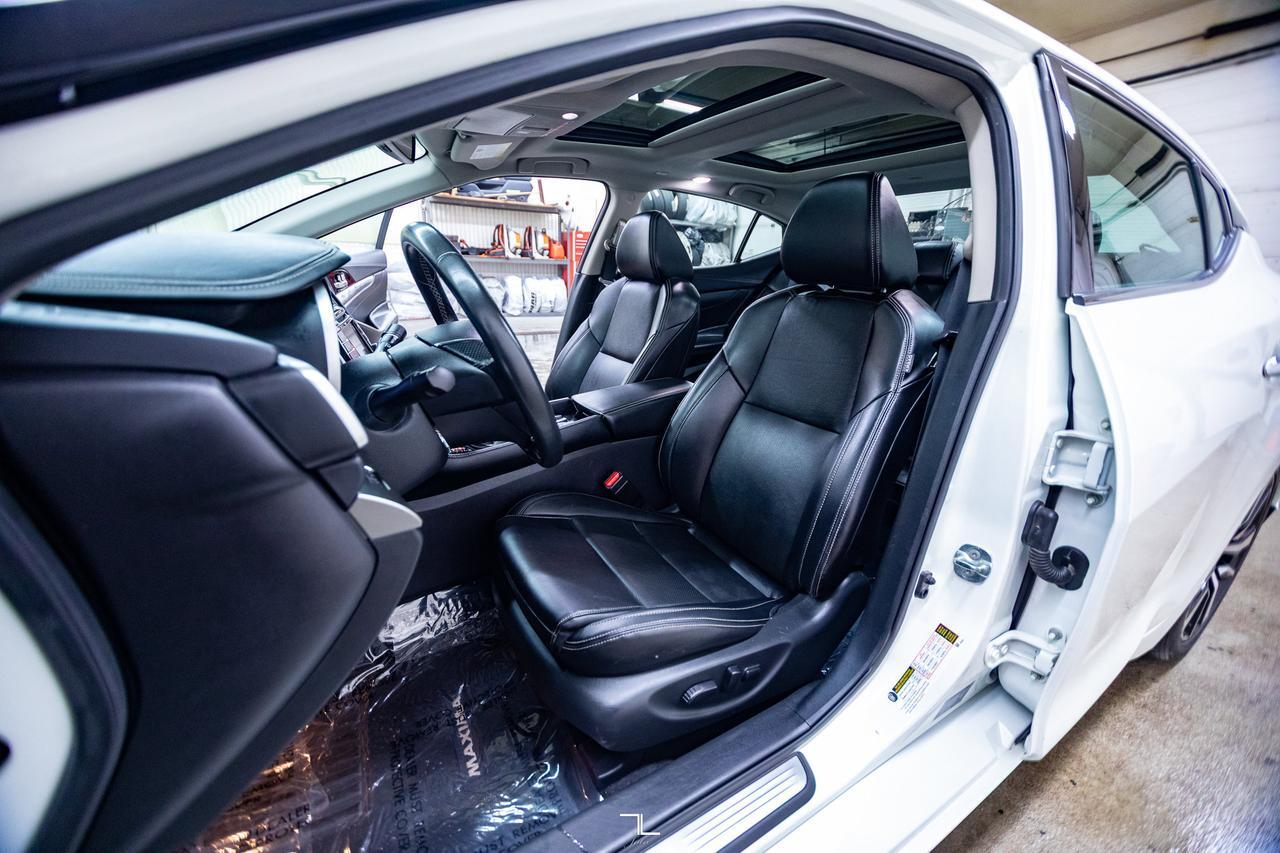 2023 Nissan Maxima SL Leather Roof Nav BCam Red Deer AB