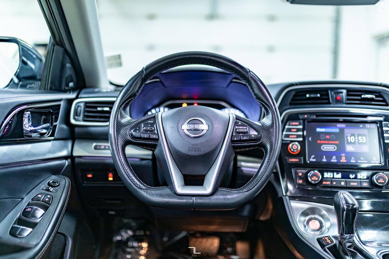 2023 Nissan Maxima SL Leather Roof Nav BCam Red Deer AB