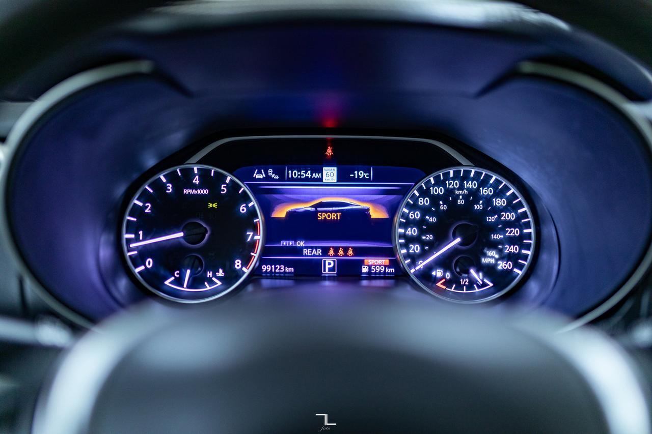 2023 Nissan Maxima SL Leather Roof Nav BCam Red Deer AB