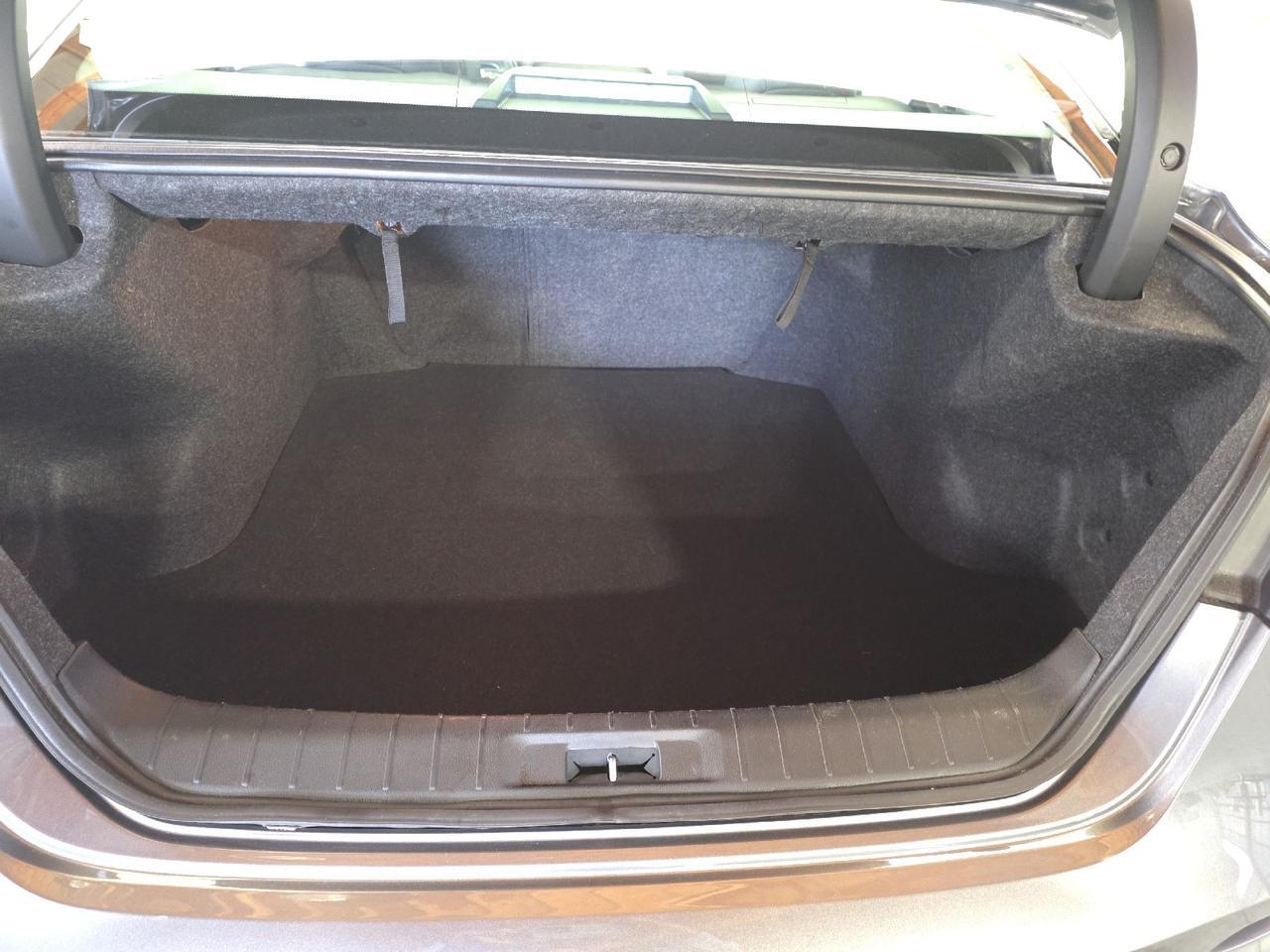 2023 Nissan Maxima SL Sand Lake NY