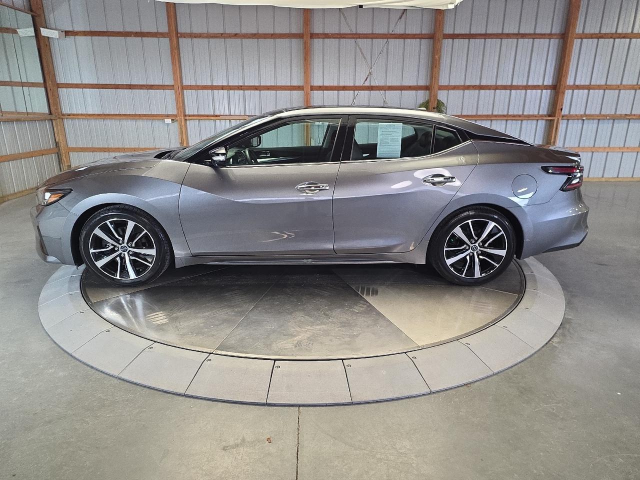 2023 Nissan Maxima SL