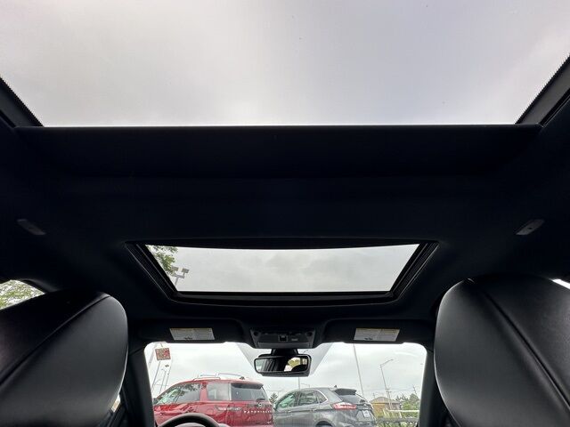 2023 Nissan Maxima SR Hoffman Estates IL