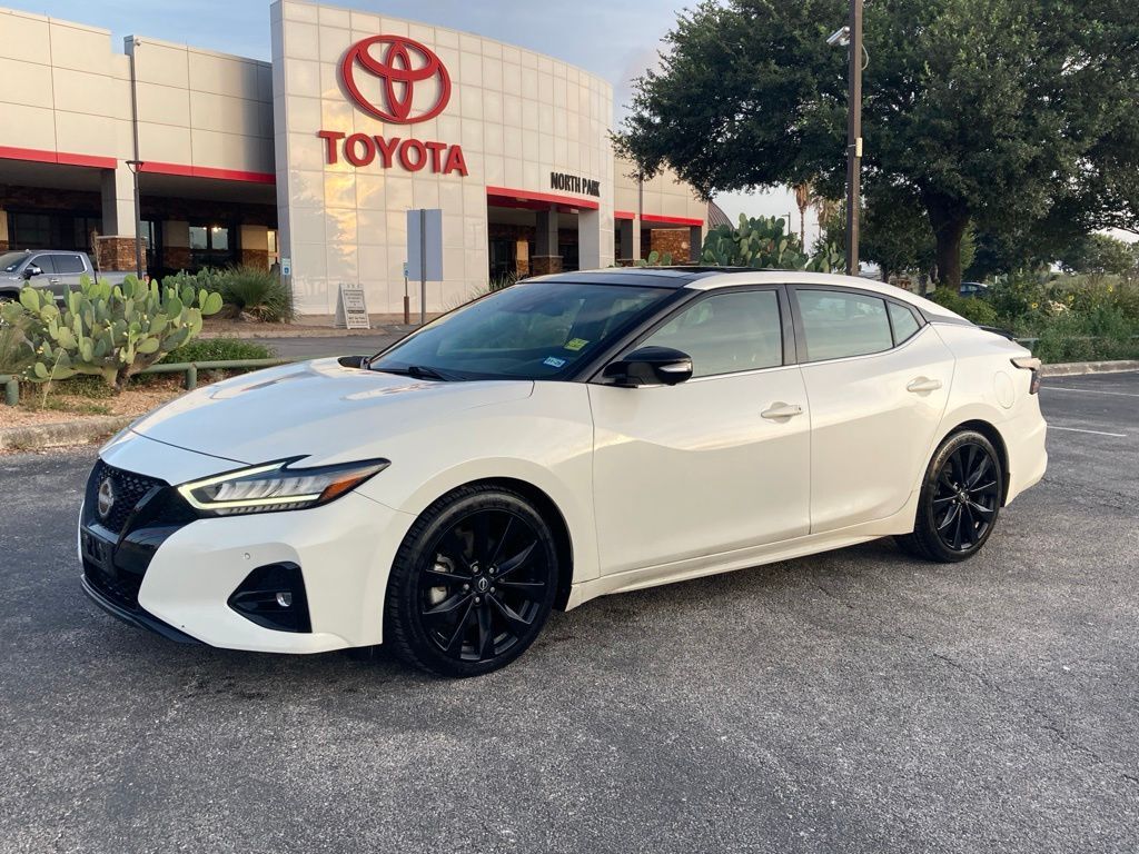 2023 Nissan Maxima SR