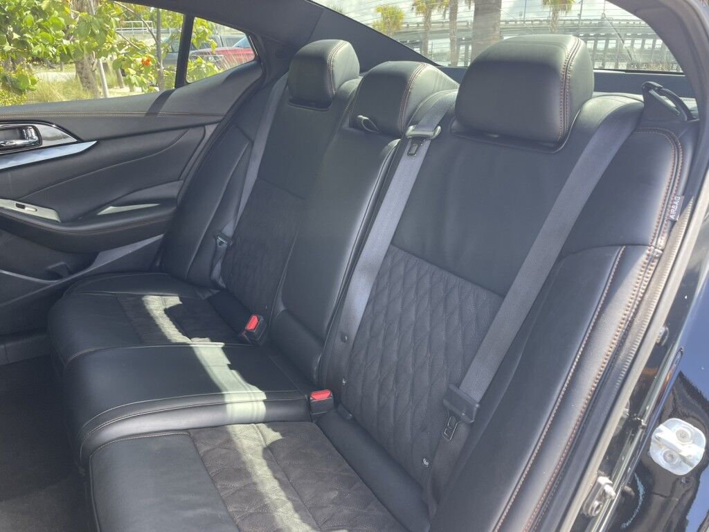 2023 Nissan Maxima SR~1 OWNER~NAVIGATION~SUNROOF~MEMORY SEATS~LANE ASSIST~SMART CRU Sarasota FL