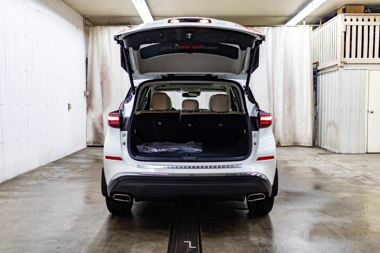 2023 Nissan Murano AWD SL Leather Roof Nav BCam Red Deer AB