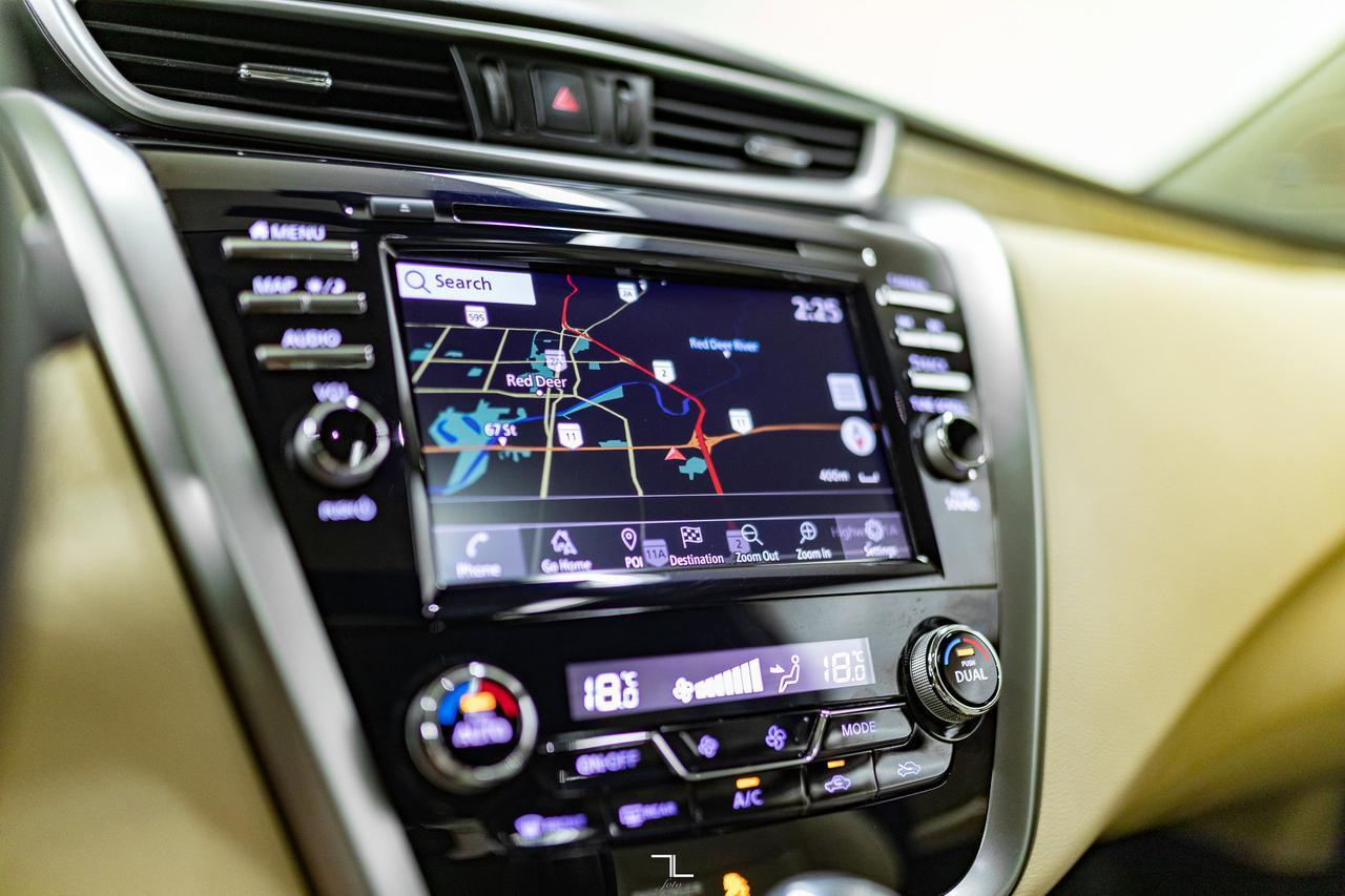 2023 Nissan Murano AWD SL Leather Roof Nav BCam Red Deer AB