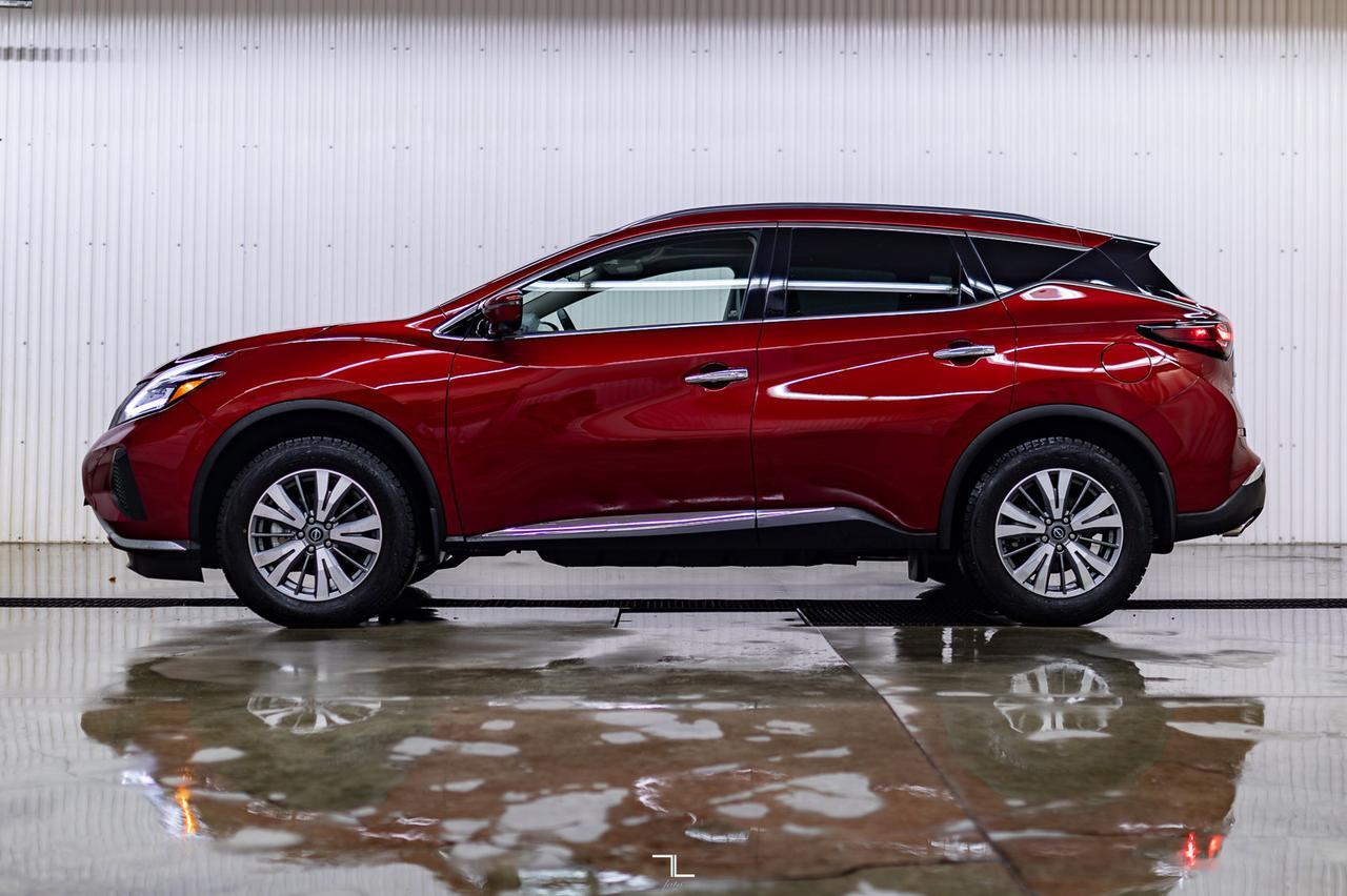 2023 Nissan Murano AWD SV Sport Leather Roof Nav Red Deer AB