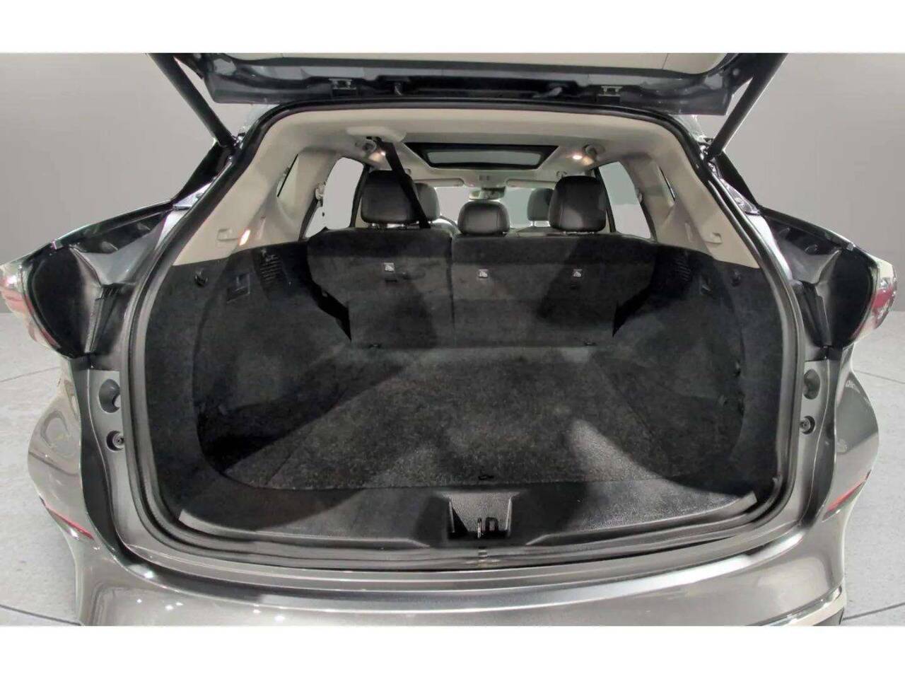 2023 Nissan Murano Platinum AWD 4dr SUV Chesterfield MI