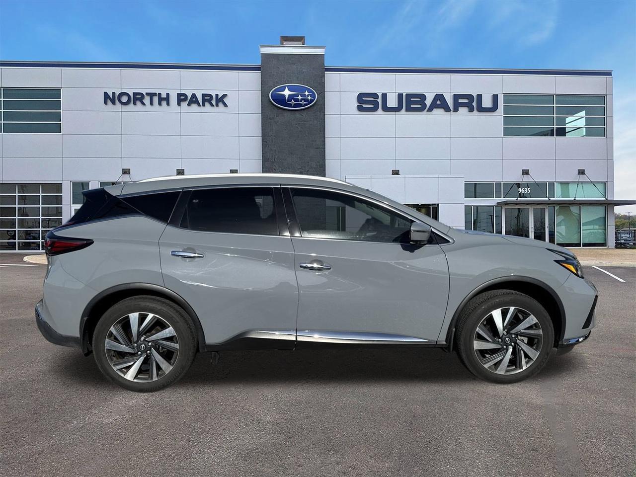 2023 Nissan Murano SL