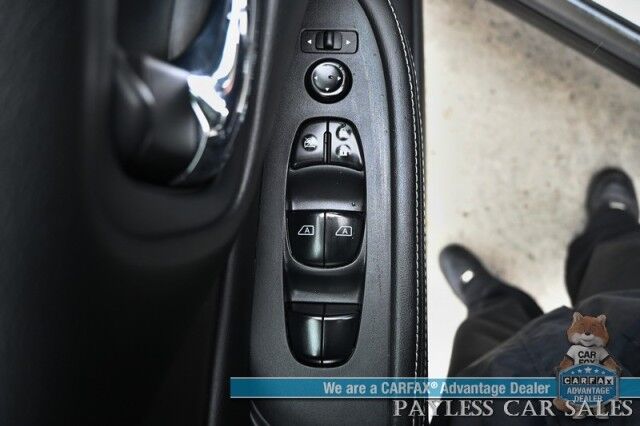 2023 Nissan Murano SV / AWD / Power & Heated Leather Seats / Auto Start / Blind Spot Alert / Apple CarPlay & Android Auto / Back Up Camera / Cruise Control / Keyless Entry & Start / 28 MPG / 1-Owner Anchorage AK
