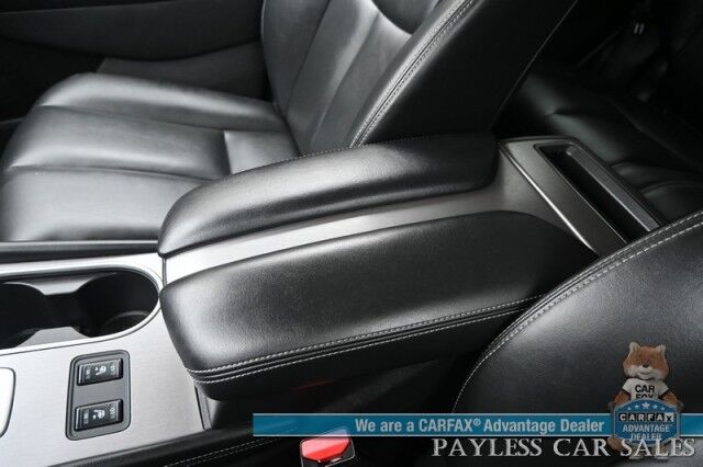 2023 Nissan Murano SV / AWD / Power & Heated Leather Seats / Auto Start / Blind Spot Alert / Apple CarPlay & Android Auto / Back Up Camera / Cruise Control / Keyless Entry & Start / 28 MPG / 1-Owner Anchorage AK