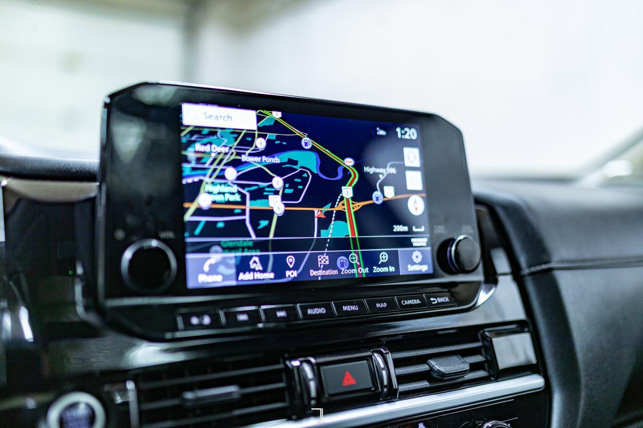 2023 Nissan Pathfinder AWD SL Leather Roof Nav BCam Red Deer AB