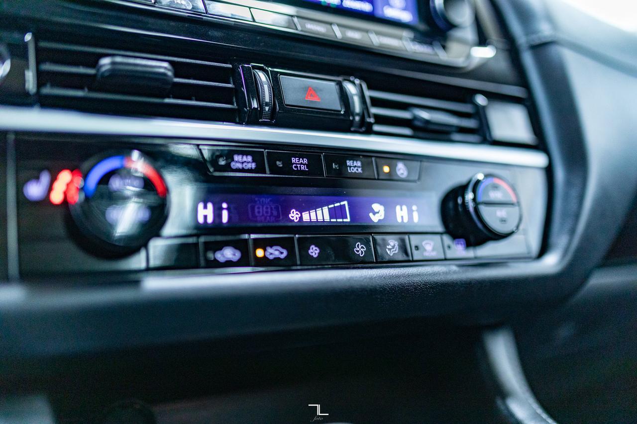 2023 Nissan Pathfinder AWD SL Leather Roof Nav BCam Red Deer AB