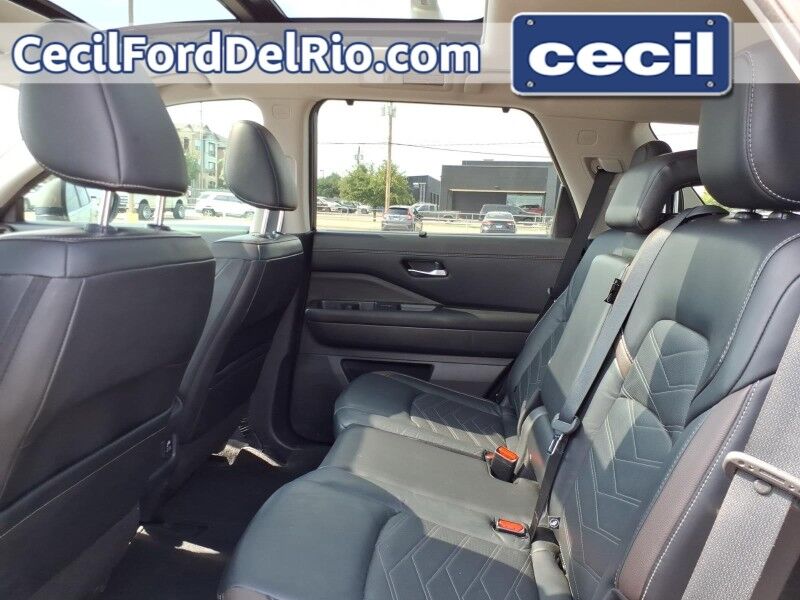 2023 Nissan Pathfinder Platinum Del Rio TX