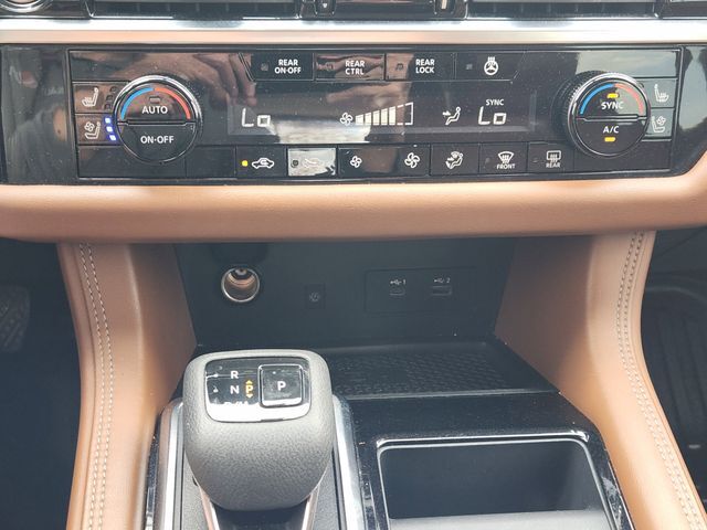 2023 Nissan Pathfinder Platinum Grapevine TX