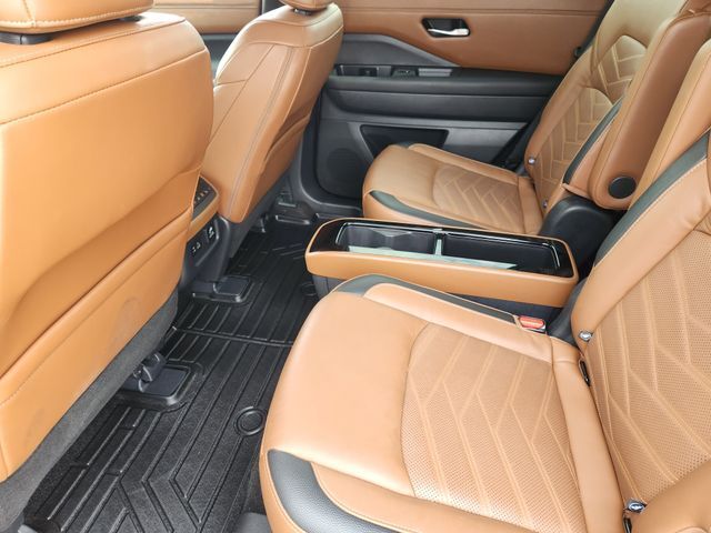 2023 Nissan Pathfinder Platinum Grapevine TX