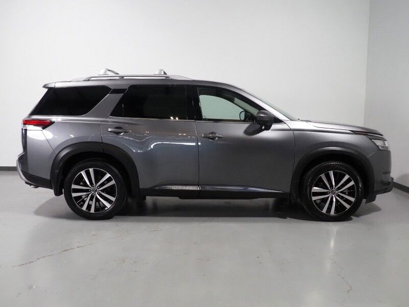 2023 Nissan Pathfinder Platinum *HEADS-UP DISPLAY, NAVIGATION, PANO MOONROOF, ADAPTIVE CRUISE, SAFETY ALERTS, CLIMATE SEATS, 2ND ROW CAPTAINS, NAPPA LEATHER, 20 INCH WHEELS, BOSE AUDIO, APPLE & ANDROID Round Rock TX
