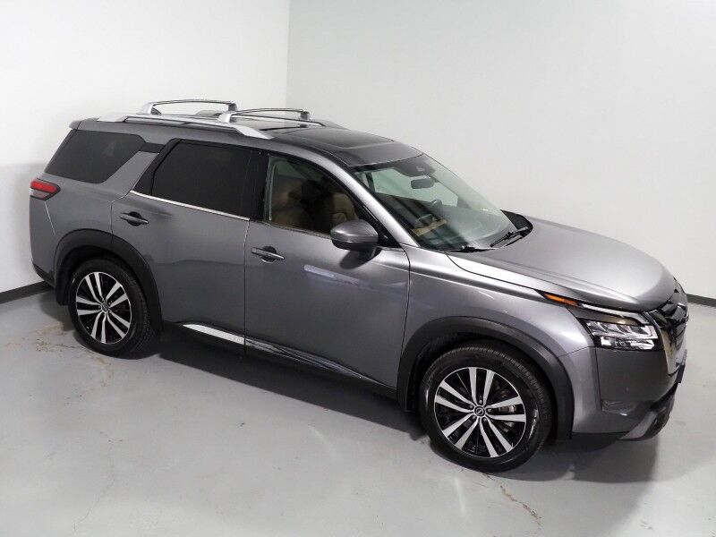 2023 Nissan Pathfinder Platinum *HEADS-UP DISPLAY, NAVIGATION, PANO MOONROOF, ADAPTIVE CRUISE, SAFETY ALERTS, CLIMATE SEATS, 2ND ROW CAPTAINS, NAPPA LEATHER, 20 INCH WHEELS, BOSE AUDIO, APPLE & ANDROID Round Rock TX