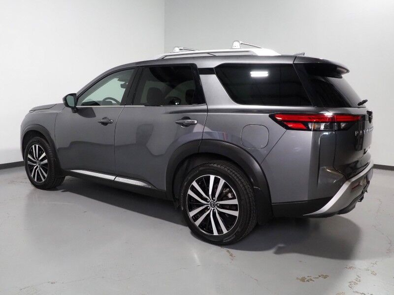 2023 Nissan Pathfinder Platinum *HEADS-UP DISPLAY, NAVIGATION, PANO MOONROOF, ADAPTIVE CRUISE, SAFETY ALERTS, CLIMATE SEATS, 2ND ROW CAPTAINS, NAPPA LEATHER, 20 INCH WHEELS, BOSE AUDIO, APPLE & ANDROID Round Rock TX
