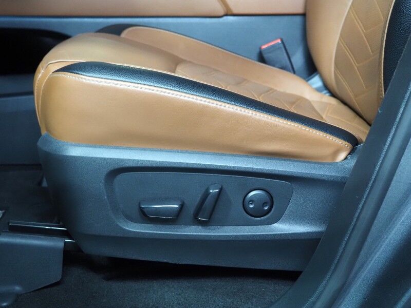 2023 Nissan Pathfinder Platinum *HEADS-UP DISPLAY, NAVIGATION, PANO MOONROOF, ADAPTIVE CRUISE, SAFETY ALERTS, CLIMATE SEATS, 2ND ROW CAPTAINS, NAPPA LEATHER, 20 INCH WHEELS, BOSE AUDIO, APPLE & ANDROID Round Rock TX