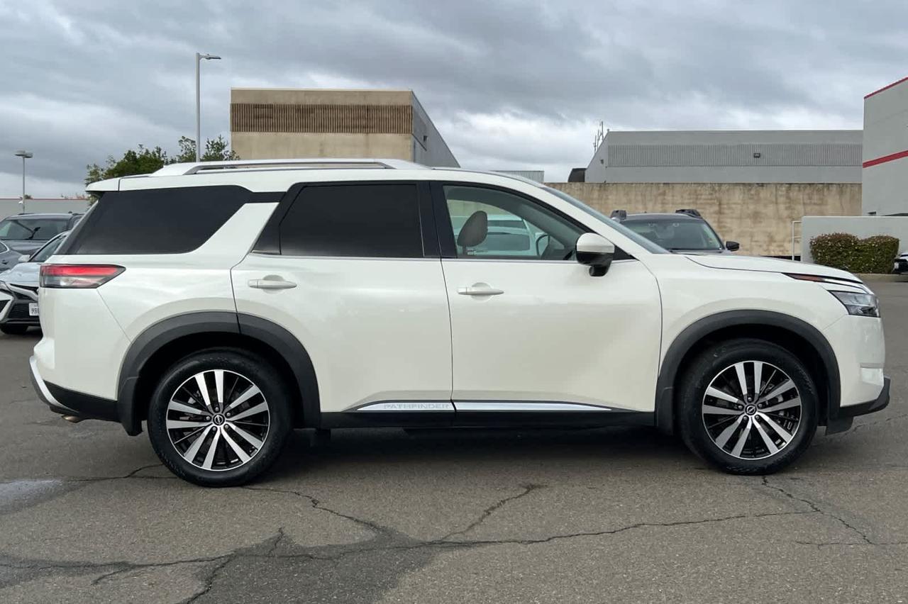 2023 Nissan Pathfinder Platinum Roseville CA