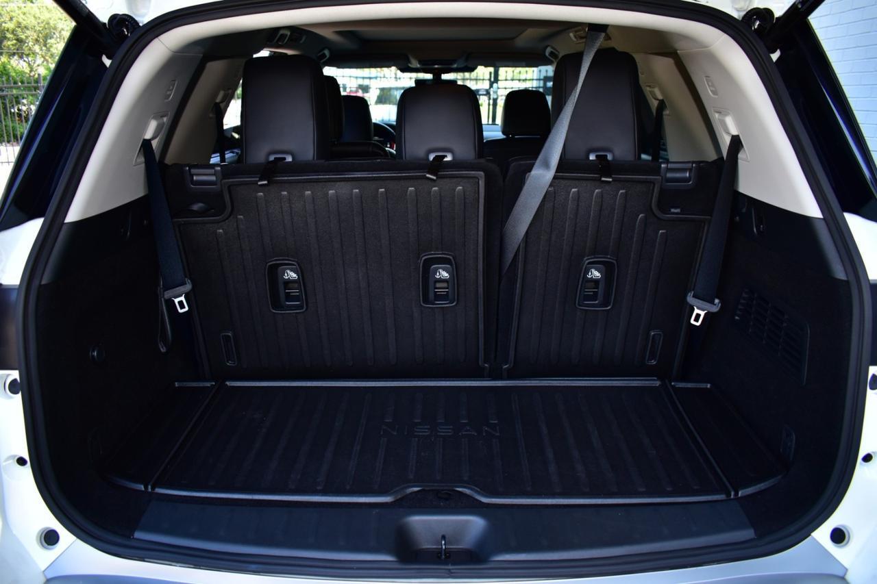 2023 Nissan Pathfinder Platinum Tampa FL