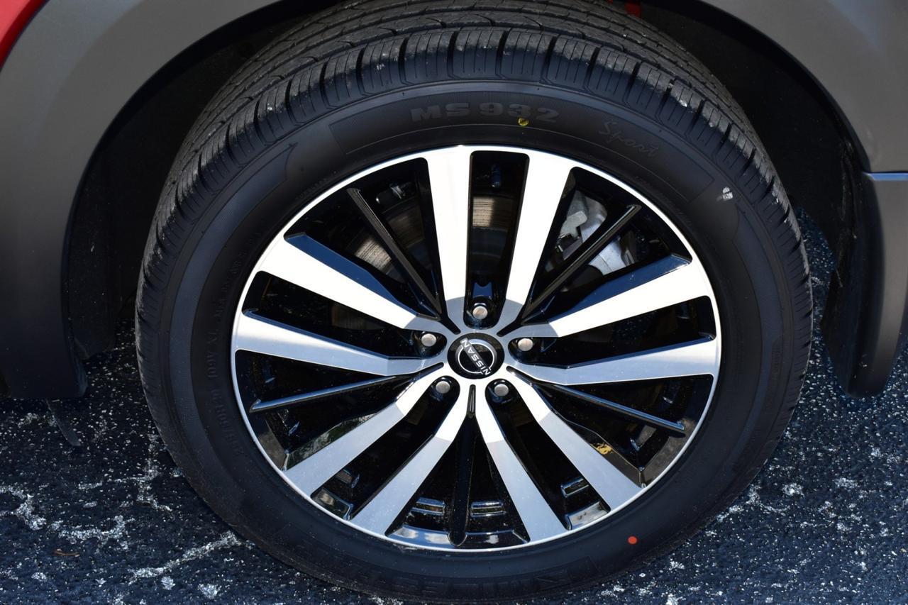 2023 Nissan Pathfinder Platinum Tampa FL