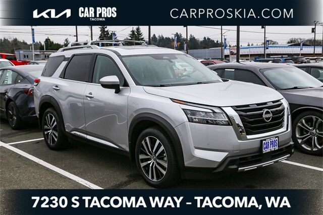 2023 Nissan Pathfinder Platinum