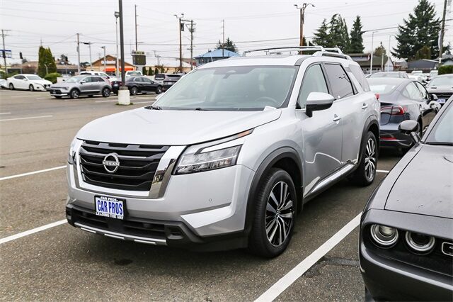 2023 Nissan Pathfinder Platinum Tacoma WA