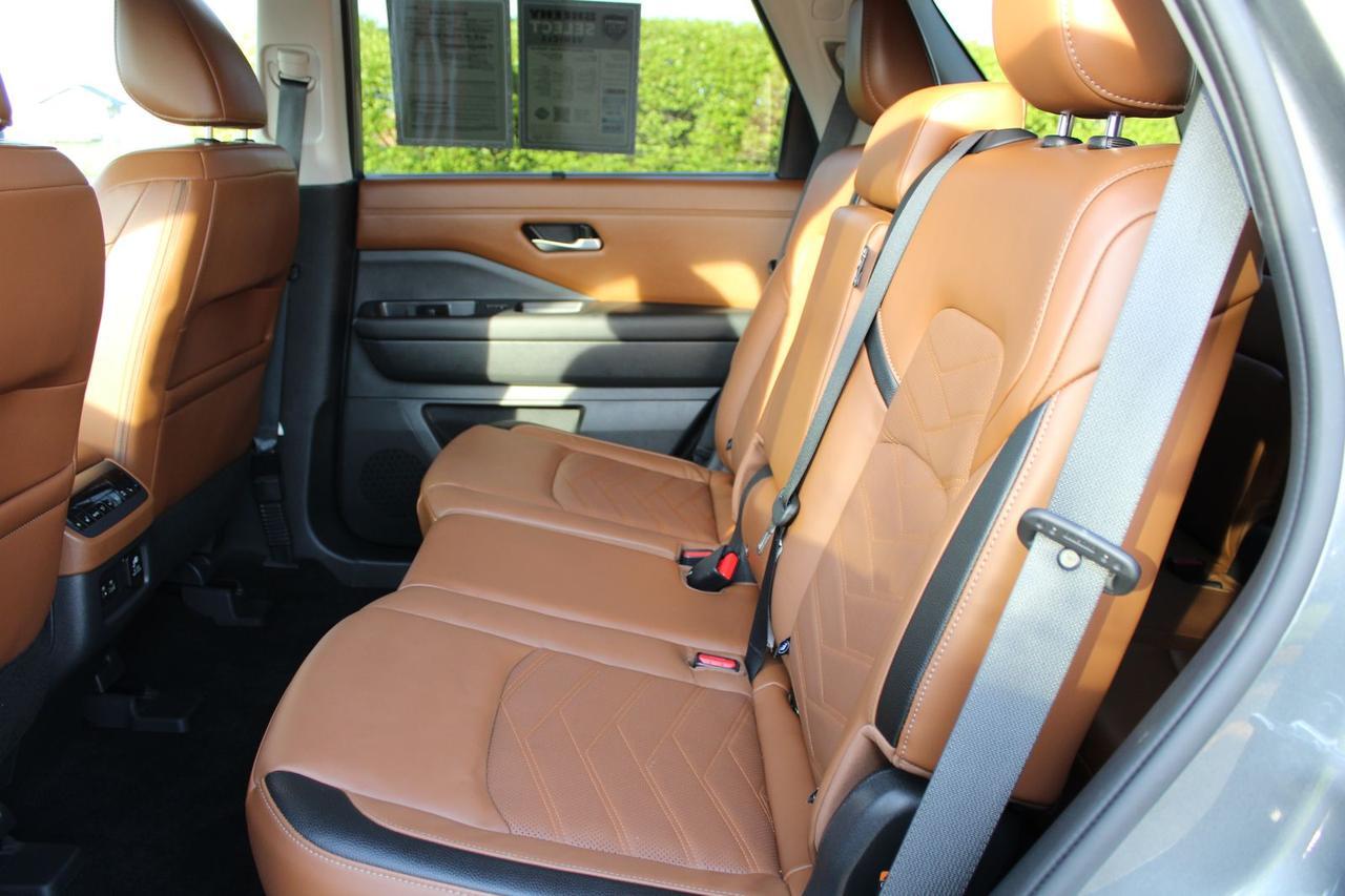 2023 Nissan Pathfinder Platinum Stafford VA