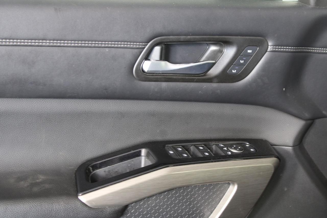 2023 Nissan Pathfinder Platinum Manassas VA