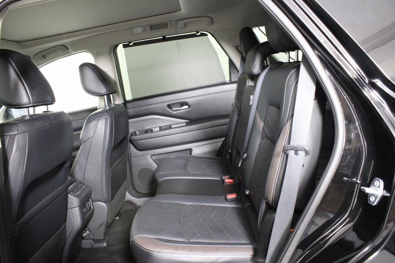 2023 Nissan Pathfinder Platinum Manassas VA