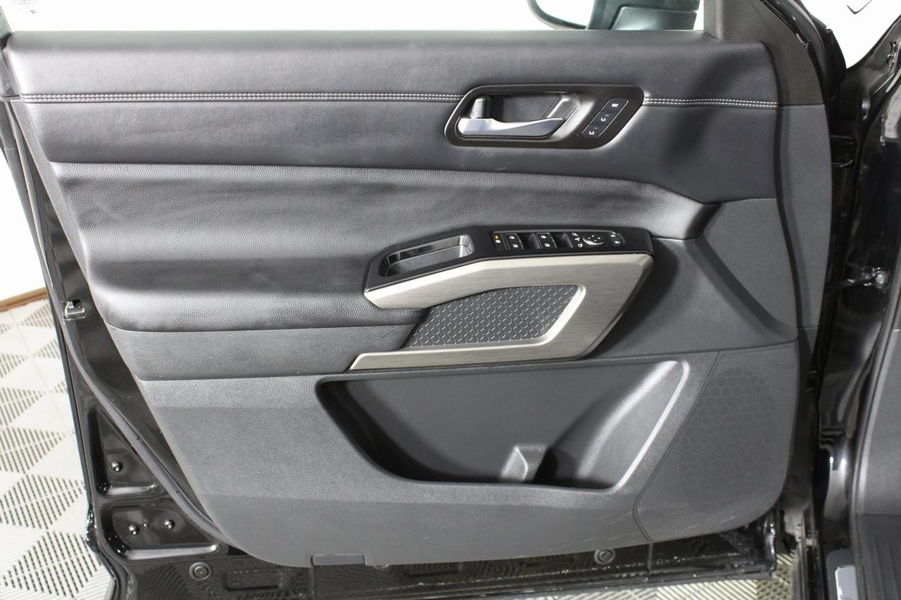 2023 Nissan Pathfinder Platinum Manassas VA