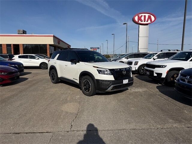 2023 Nissan Pathfinder Rock Creek