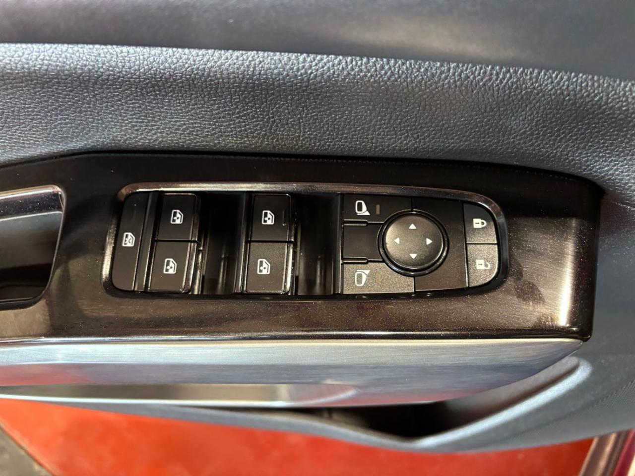 2023 Nissan Pathfinder SL 4WD Franklin OH