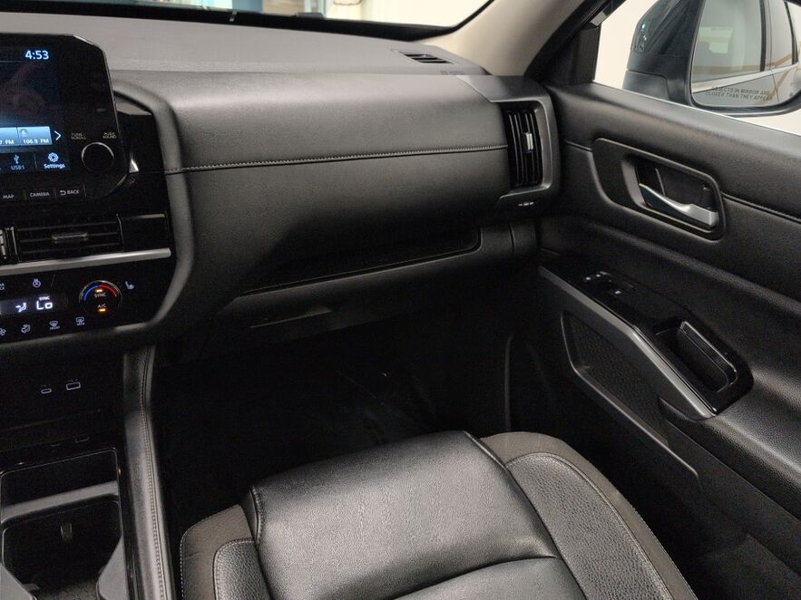 2023 Nissan Pathfinder SL Bozeman MT
