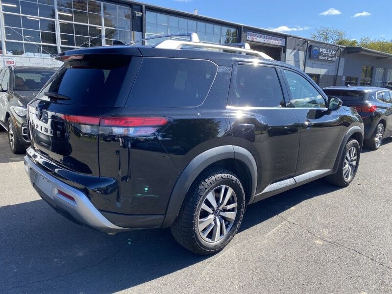 2023 Nissan Pathfinder SL Bristol  PA