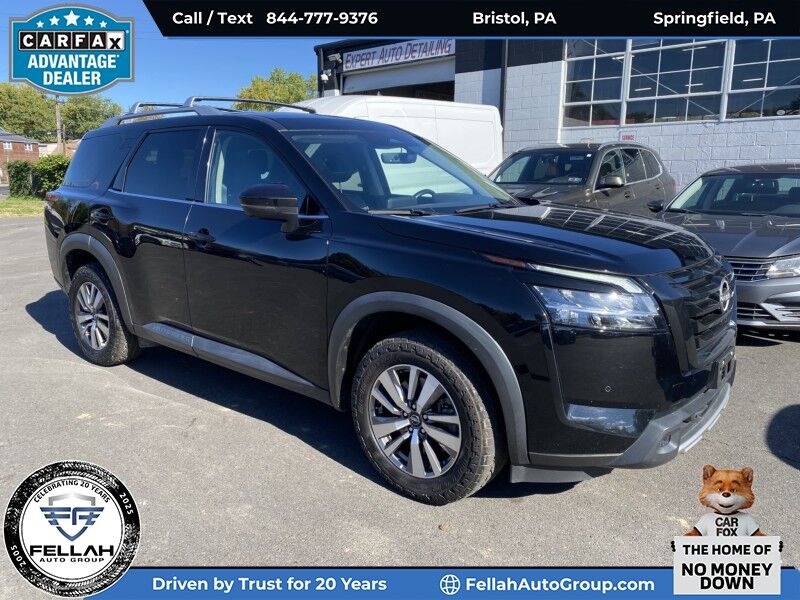 2023 Nissan Pathfinder SL